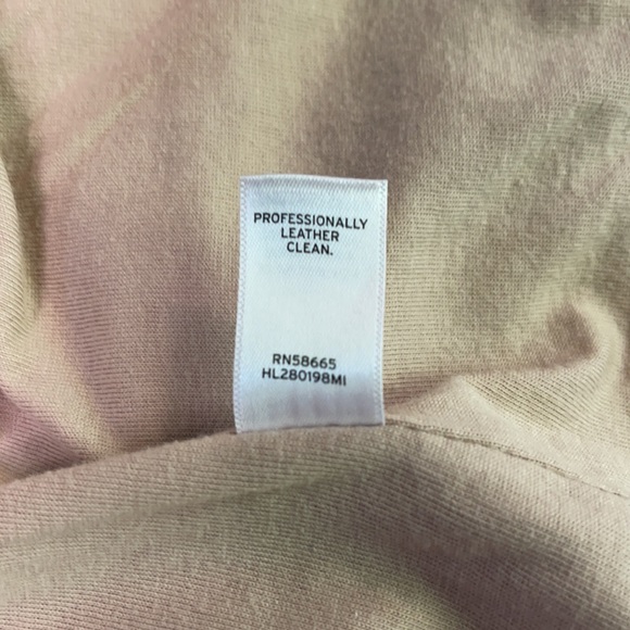 Leather jacket - Picture 5 of 5